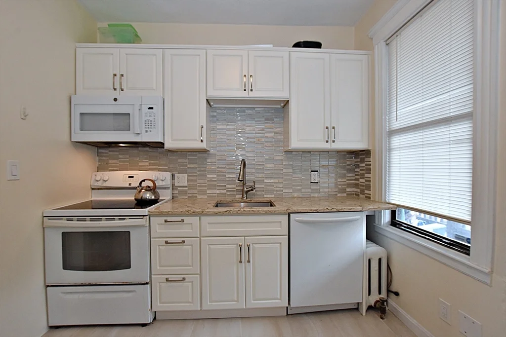 2 bed, 1 bath apartment for rent at 5 Bellvista Rd Unit 6, Brighton — photo 29 of 30