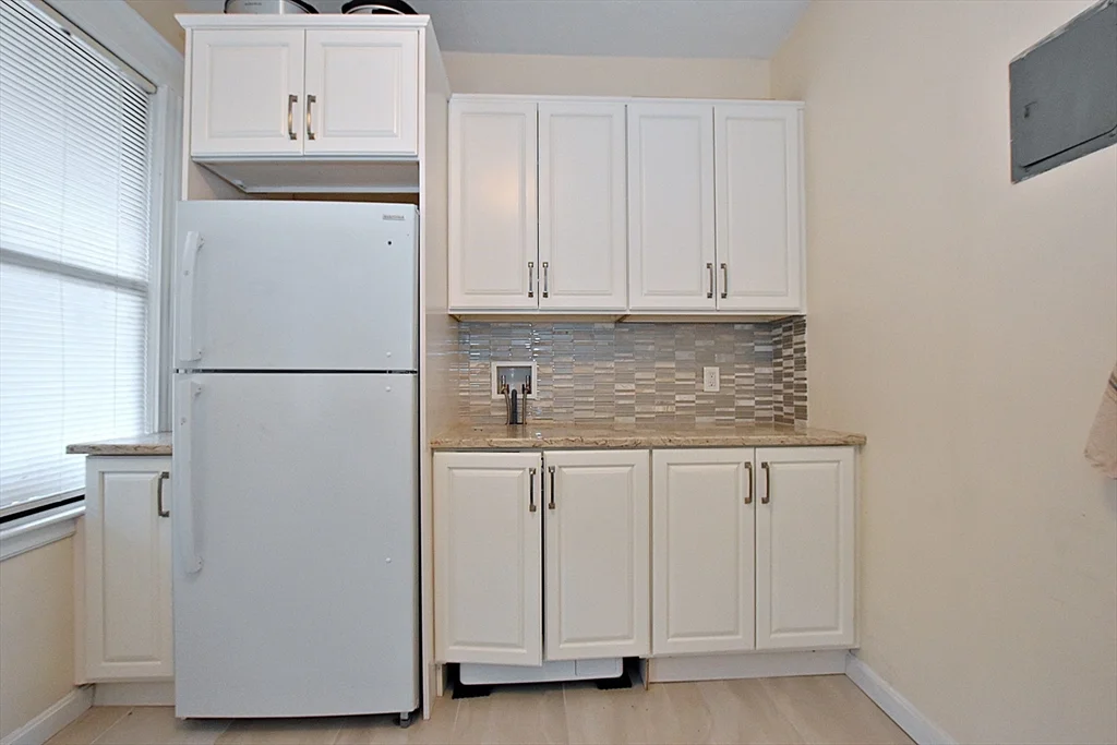 2 bed, 1 bath apartment for rent at 5 Bellvista Rd Unit 6, Brighton — photo 30 of 30