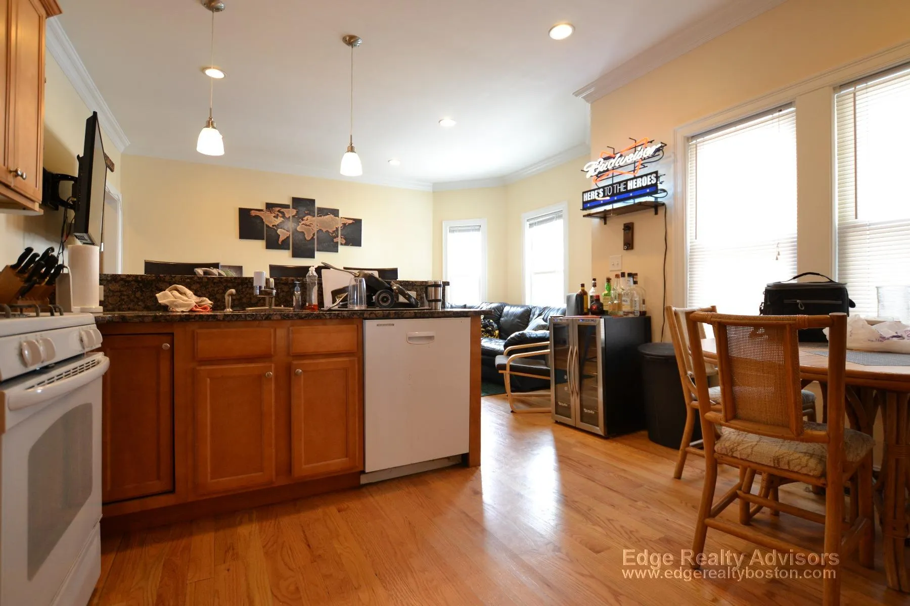 3 bed, 1 bath apartment for rent at 5 Benson St Unit 1, Brighton — photo 9 of 13