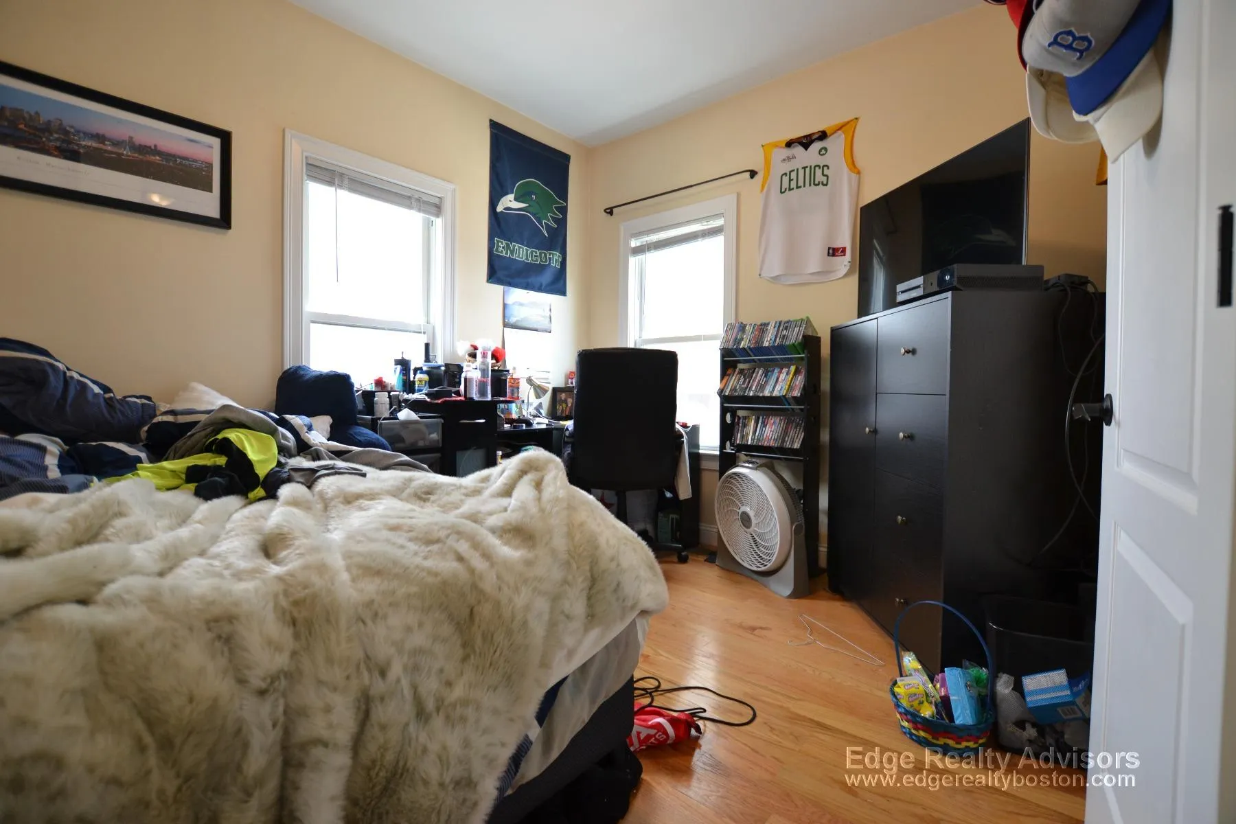 3 bed, 1 bath apartment for rent at 5 Benson St Unit 1, Brighton — photo 11 of 13