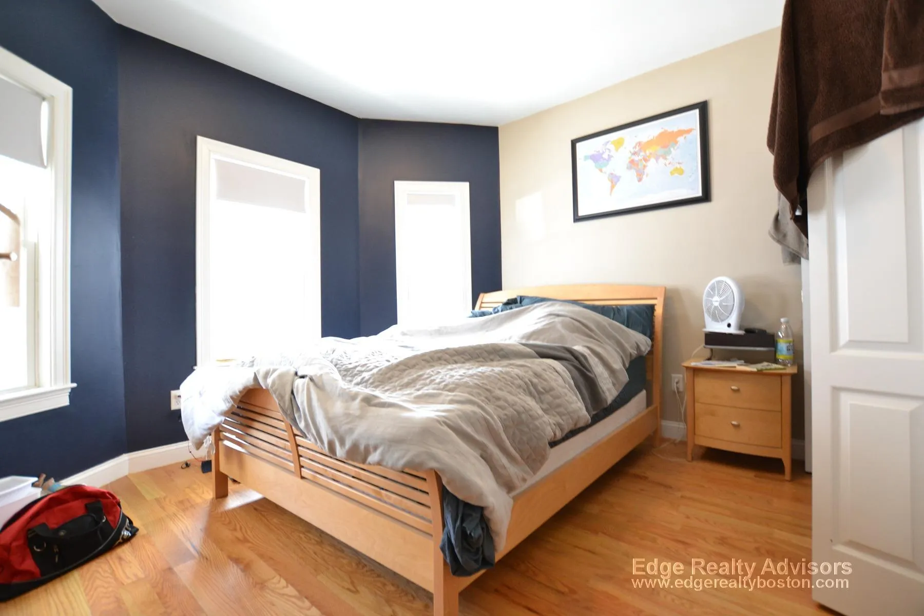 3 bed, 1 bath apartment for rent at 5 Benson St Unit 1, Brighton — photo 3 of 13