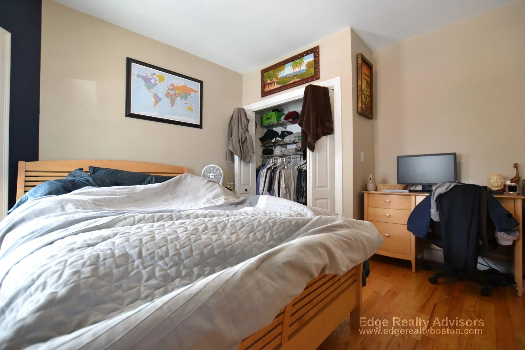 3 bed, 1 bath apartment for rent at 5 Benson St Unit 1, Brighton — photo 4 of 13