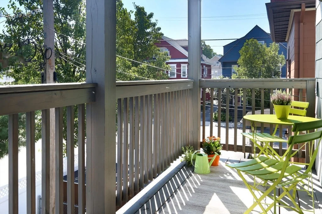3 bed, 1 bath apartment for rent at 5 Benton Rd Unit 2, Tufts University — photo 10 of 19