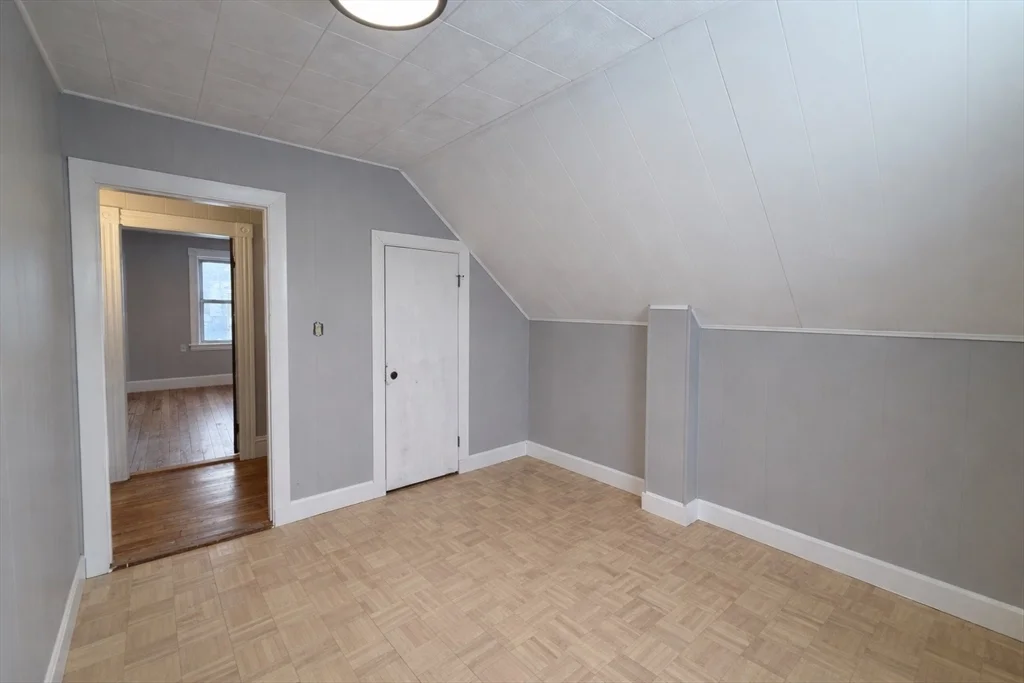 3 bed, 1 bath apartment for rent at 5 Blair Ct Unit 1, Lynn — photo 10 of 18