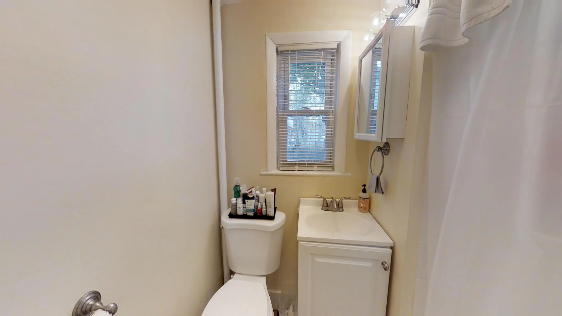 Studio bed, 1 bath apartment for rent at 5 Blake St Unit 1, North Cambridge — photo 3 of 5