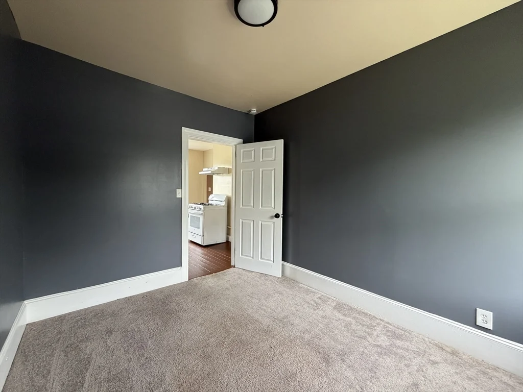 3 bed, 1 bath apartment for rent at 5 Bliss St Unit 2, Whittenton — photo 18 of 22