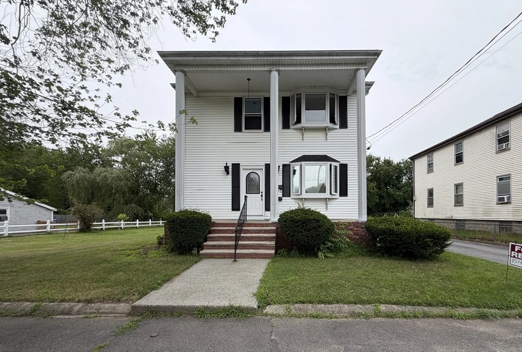 3 bed, 1 bath apartment for rent at 5 Bliss St Unit 2, Whittenton