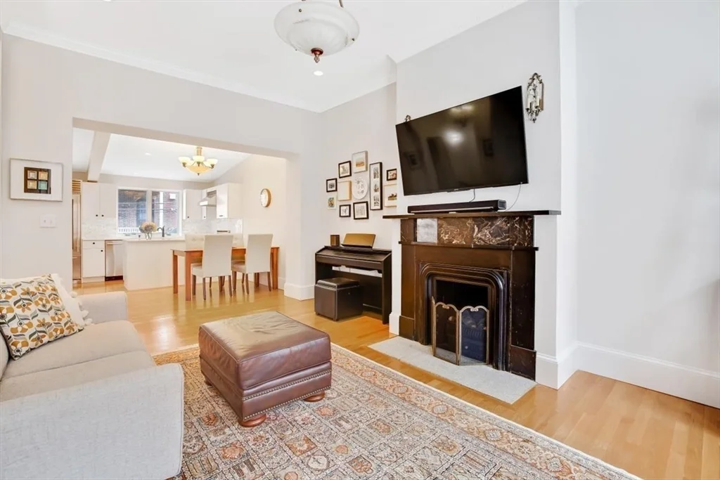 2 bed, 2 bath apartment for rent at 5 Bond St Unit 1, South End — photo 2 of 24