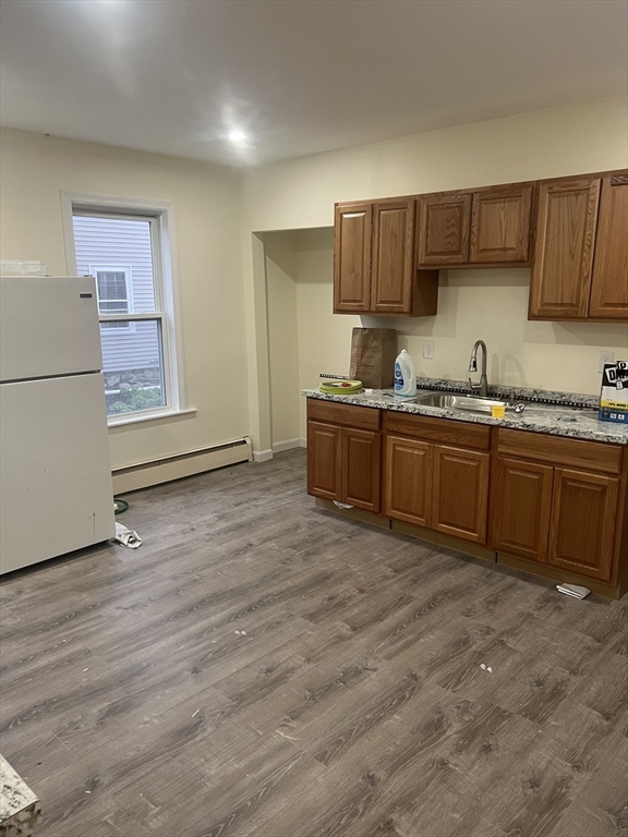 3 bed, 2 bath apartment for rent at 5 Bowlen Ave Unit 1, Southbridge — photo 3 of 12