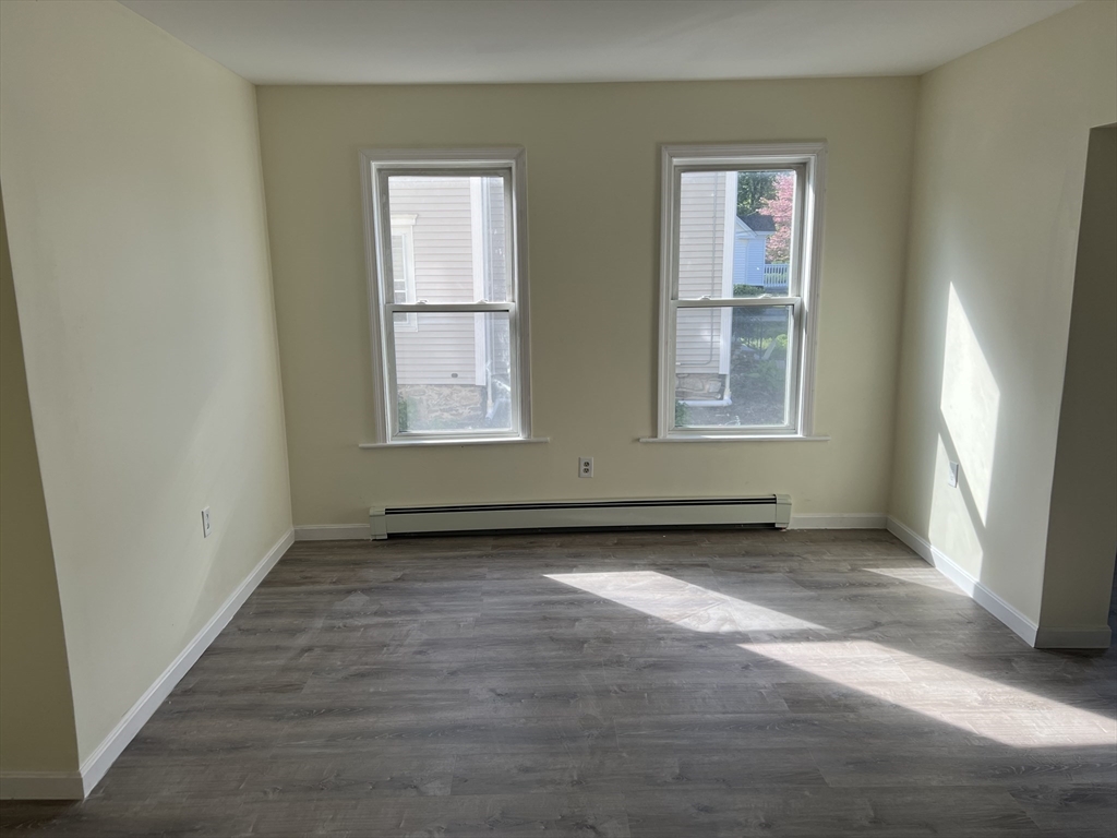 3 bed, 2 bath apartment for rent at 5 Bowlen Ave Unit 1, Southbridge — photo 11 of 12