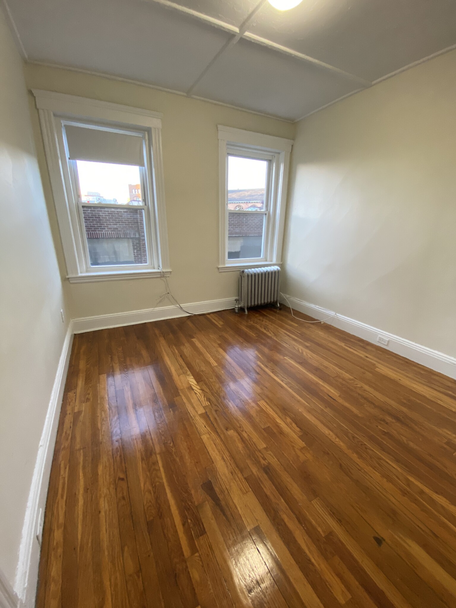 Studio bed, 1 bath apartment for rent at 5 Boylston St Unit 5, Jamaica Plain — photo 2 of 15