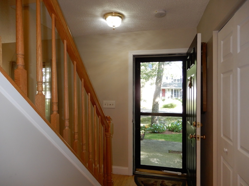 2 bed, 1 bath apartment for rent at 5 Bradshaw Ln Unit 1, Foxborough — photo 18 of 32