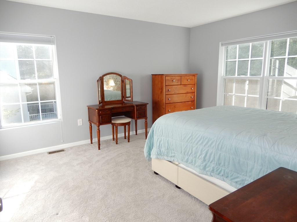 2 bed, 1 bath apartment for rent at 5 Bradshaw Ln Unit 1, Foxborough — photo 22 of 32