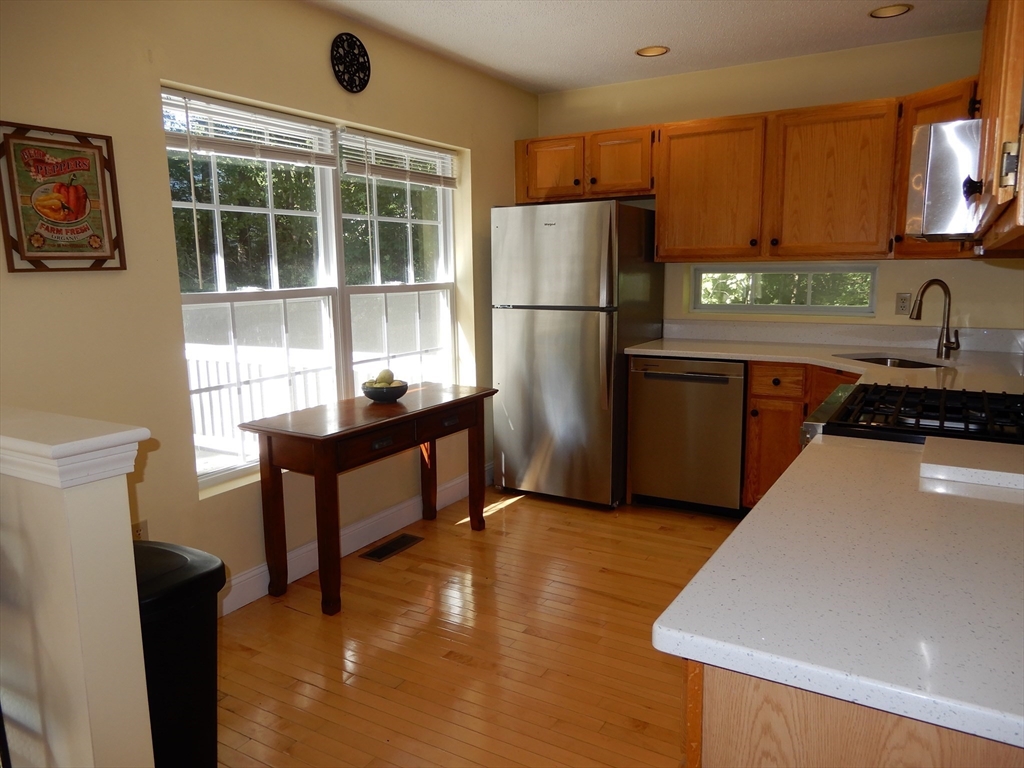2 bed, 1 bath apartment for rent at 5 Bradshaw Ln Unit 1, Foxborough — photo 15 of 32