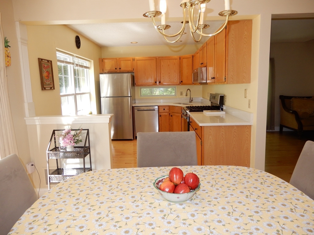 2 bed, 1 bath apartment for rent at 5 Bradshaw Ln Unit 1, Foxborough — photo 11 of 32