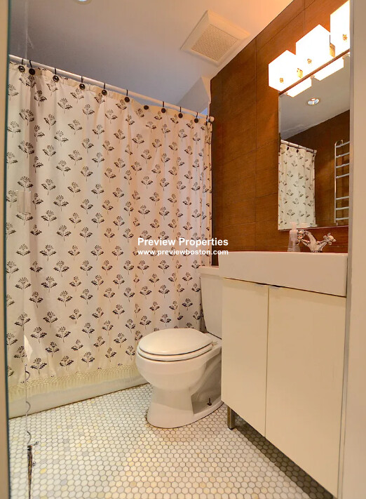 1 bed, 1 bath apartment for rent at 5 Braemore Rd Unit 17A, Brighton — photo 6 of 15