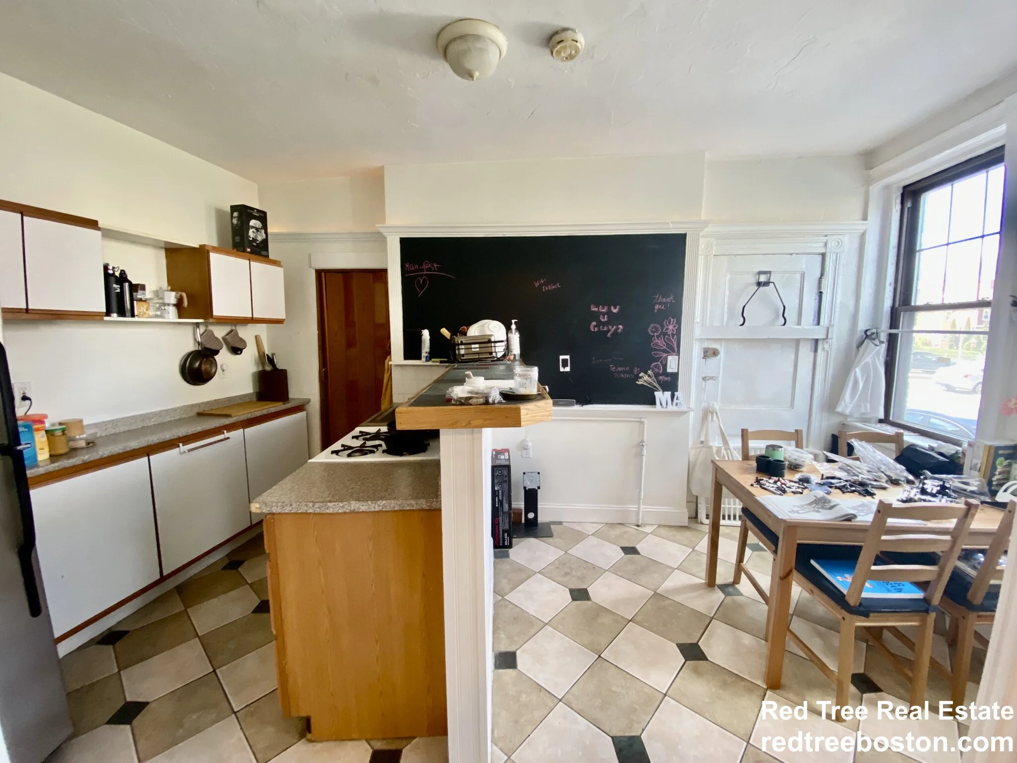 1 bed, 1 bath apartment for rent at 5 Braemore Rd Unit 2, Brighton — photo 4 of 13