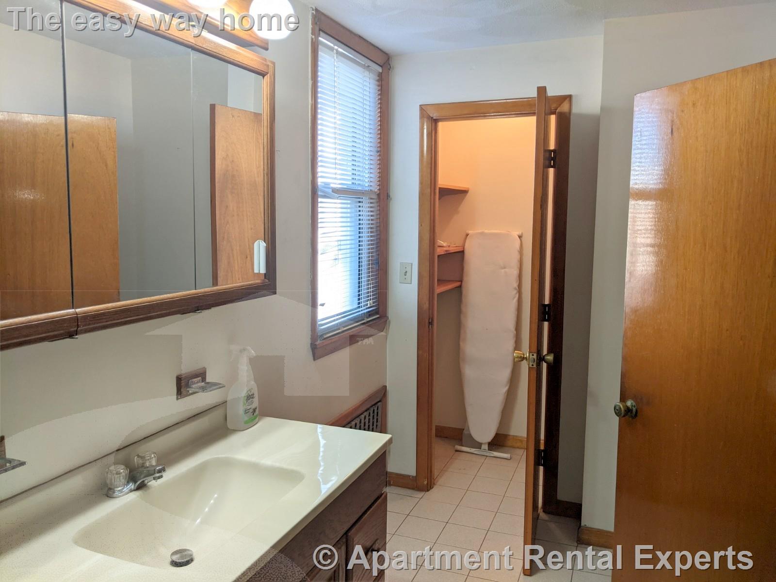 3 bed, 2 bath apartment for rent at 5 Brook St Unit 2, East Somerville — photo 11 of 28