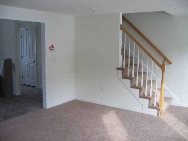 2 bed, 1 bath apartment for rent at 5 Bufton Farm Rd Unit 7, Clinton — photo 10 of 22