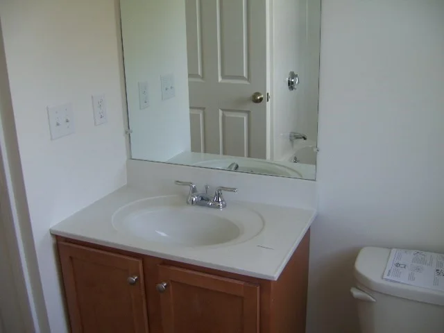 2 bed, 1 bath apartment for rent at 5 Bufton Farm Rd Unit 7, Clinton — photo 16 of 22