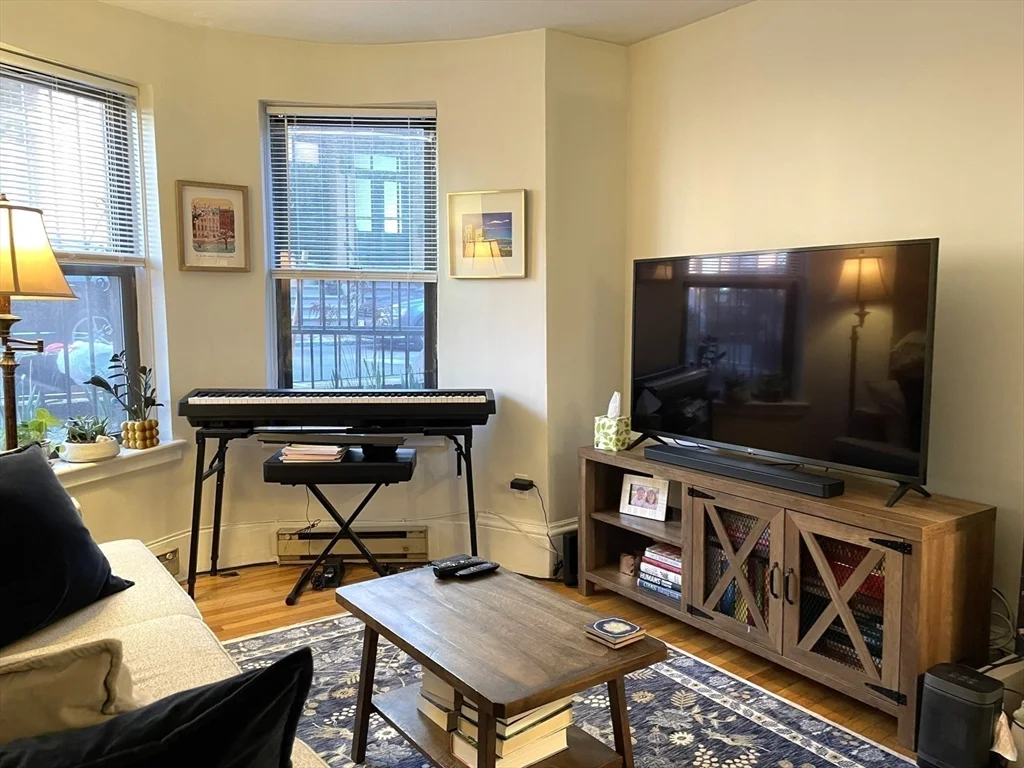 1 bed, 1 bath apartment for rent at 5 Cazenove Unit 1, South End — photo 4 of 18