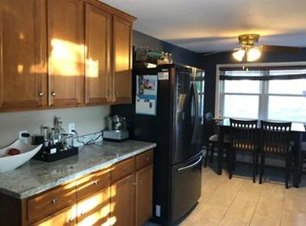 3 bed, 1 bath apartment for rent at 5 Chandler Rd Unit -, Malden — photo 5 of 12