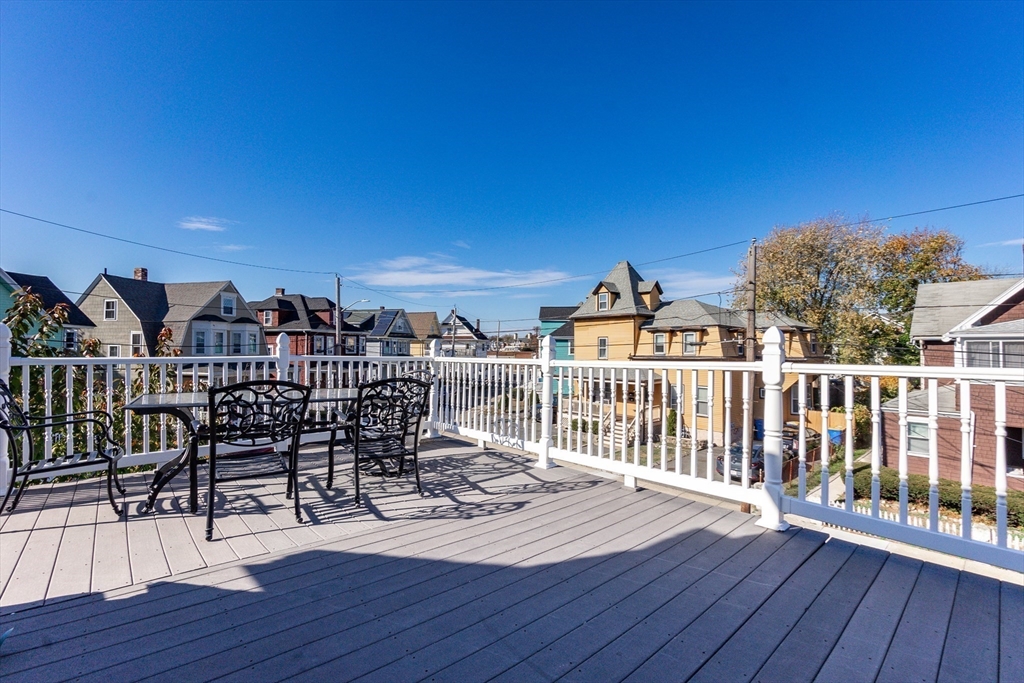 2 bed, 1 bath apartment for rent at 5 Charles St Unit 2, Winthrop — photo 13 of 14