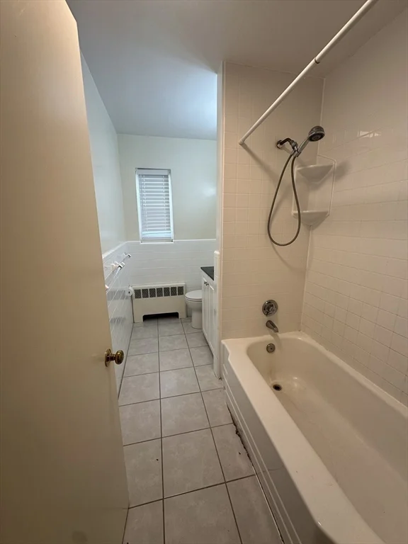 2 bed, 1 bath apartment for rent at 5 Charlesbank Rd Unit 2, Newton — photo 7 of 7