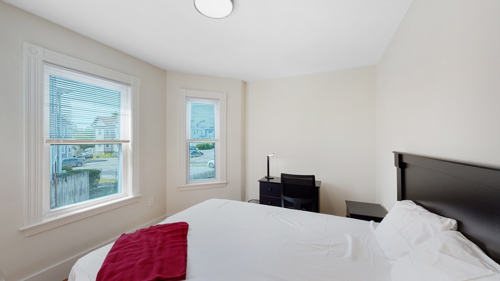 4 bed, 2 bath apartment for rent at 5 Chester Ave Unit 1, Waltham — photo 7 of 14