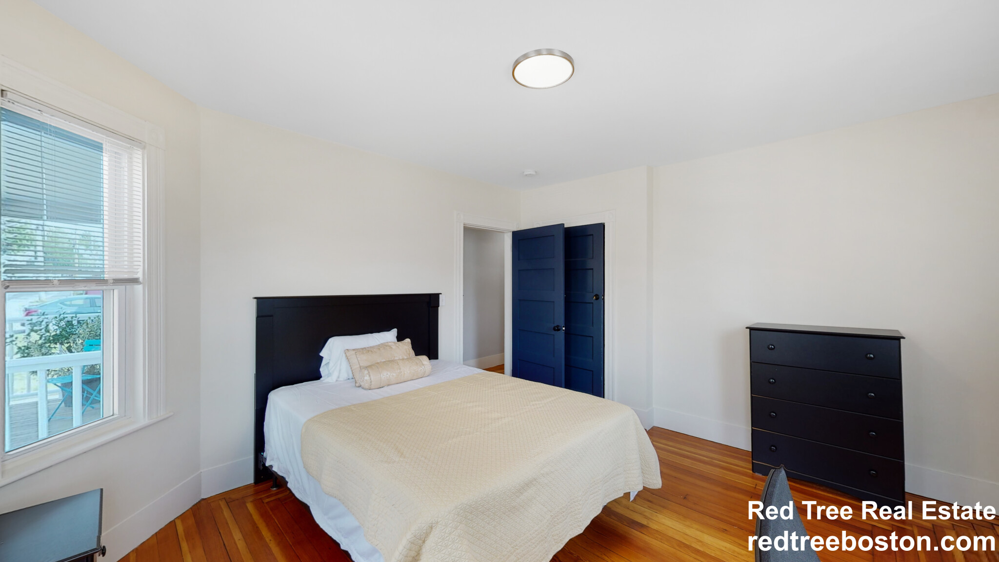 4 bed, 2 bath apartment for rent at 5 Chester Ave Unit 1, Ware — photo 5 of 17