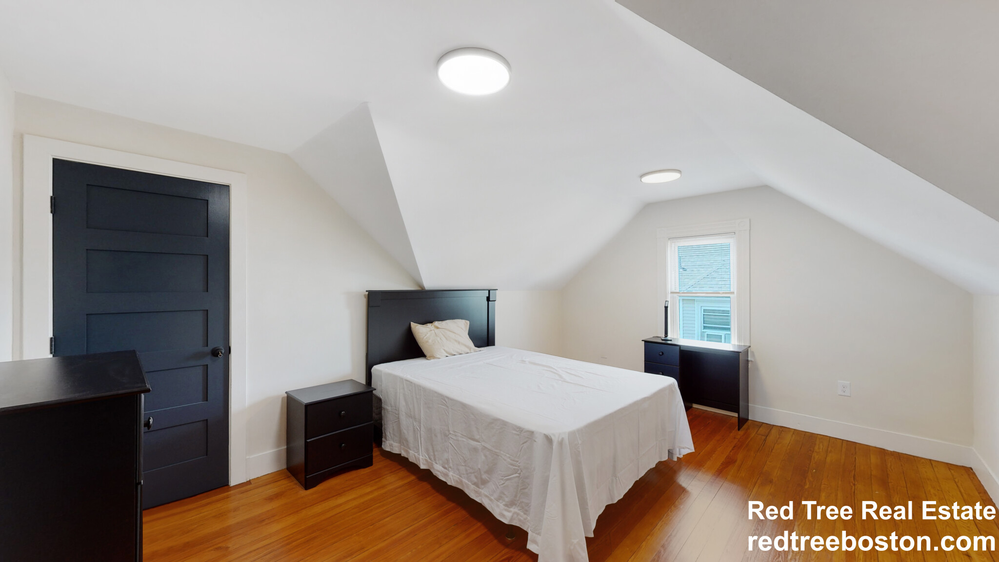 7 bed, 3 bath apartment for rent at 5 Chester Ave Unit 2, Ware — photo 4 of 21