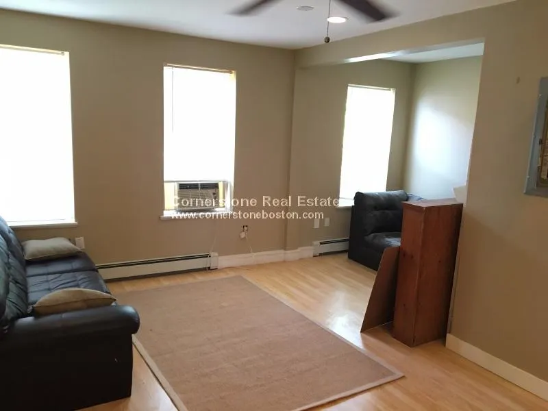 2 bed, 2 bath apartment for rent at 5 Chesterton St Unit 1, Roxbury — photo 4 of 8
