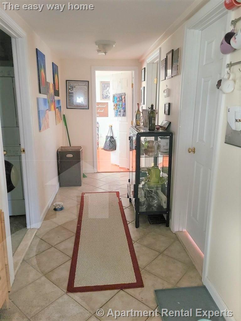 2 bed, 1 bath apartment for rent at 5 Clyde St Unit 1, Davis Square — photo 11 of 27