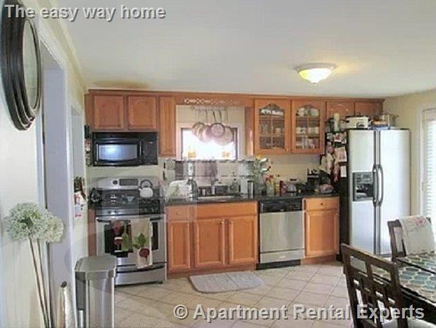 2 bed, 1 bath apartment for rent at 5 Clyde St Unit 1, Davis Square
