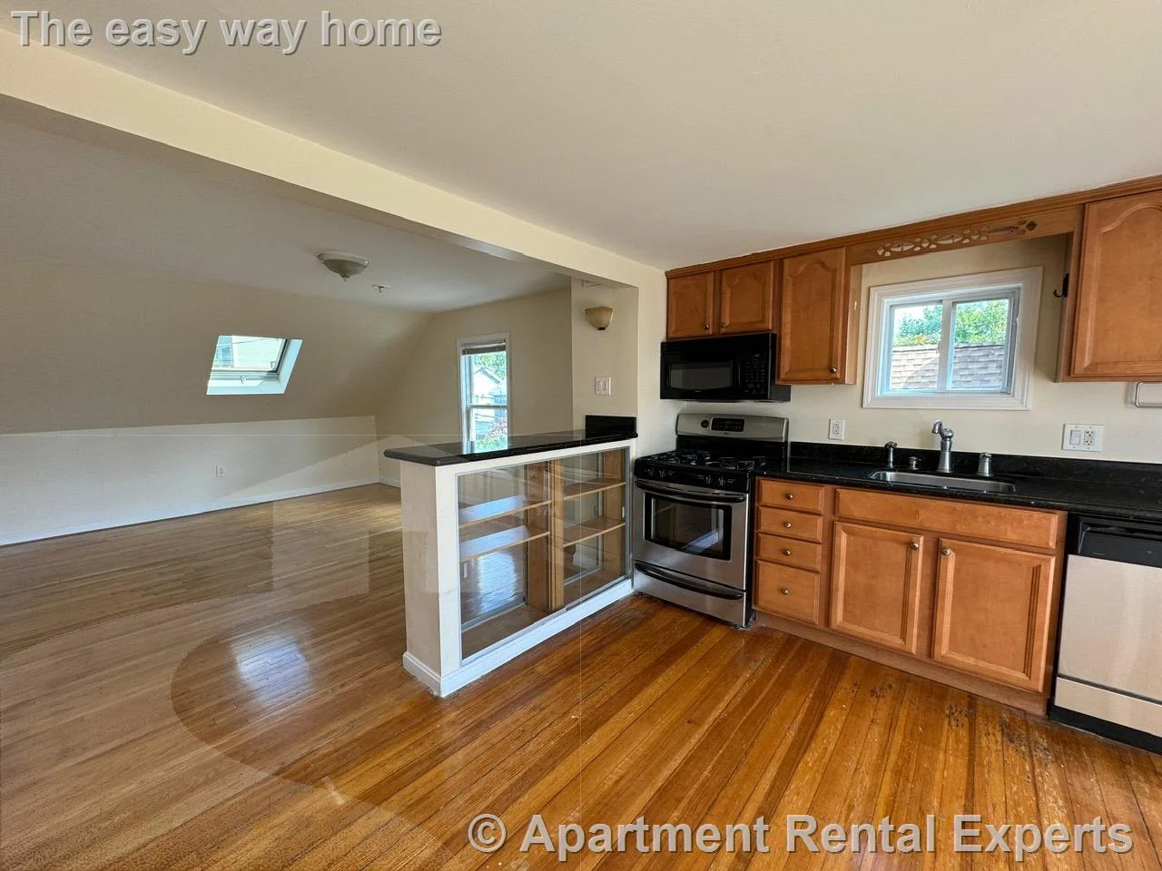 2 bed, 1 bath apartment for rent at 5 Clyde St Unit 2, Davis Square — photo 4 of 15