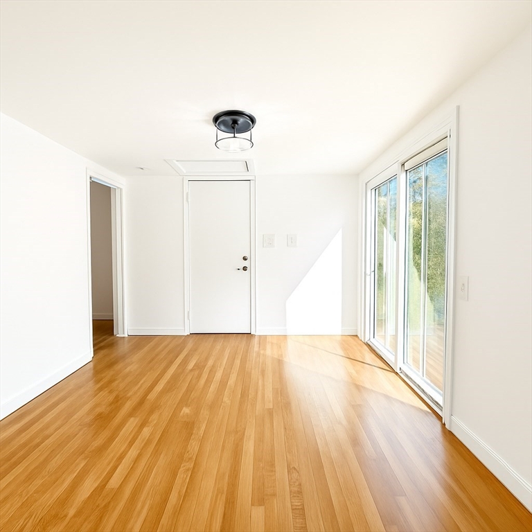 3 bed, 1 bath apartment for rent at 5 Colony Rd, Woburn — photo 8 of 25