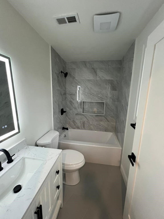 5 bed, 4+ bath apartment for rent at 5 Colorado St, Mattapan — photo 18 of 29