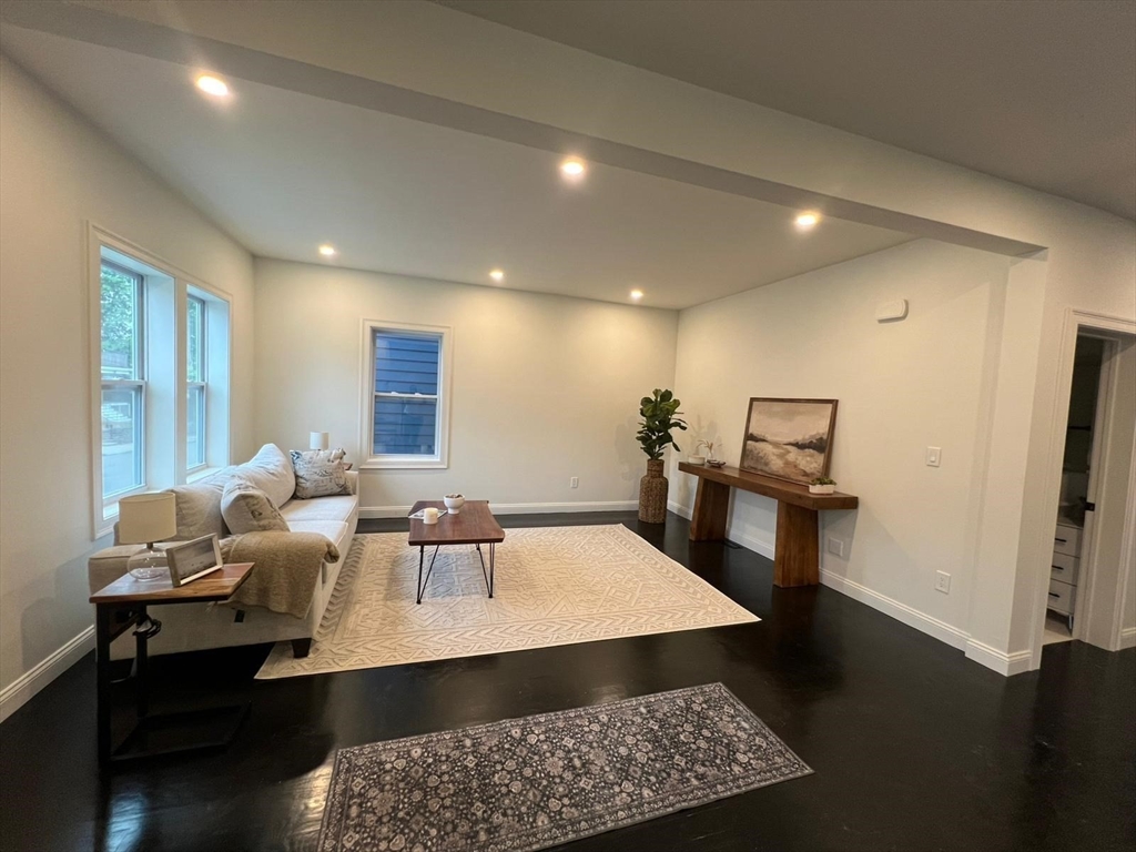 5 bed, 4+ bath apartment for rent at 5 Colorado St, Mattapan — photo 4 of 29