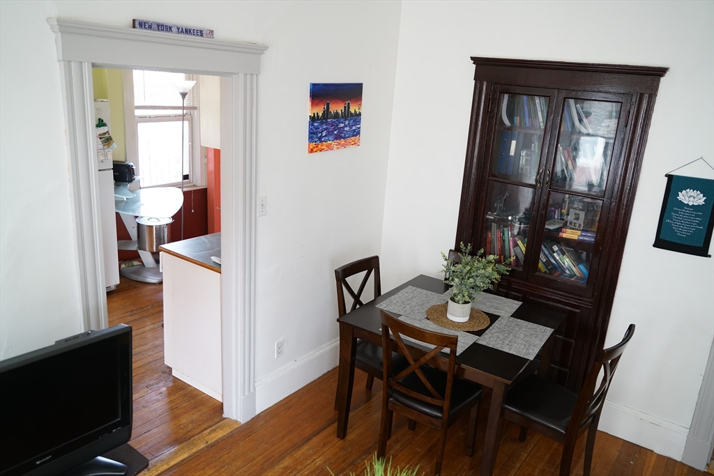 3 bed, 1 bath apartment for rent at 5 Cooney St Unit 3, Somerville — photo 5 of 16