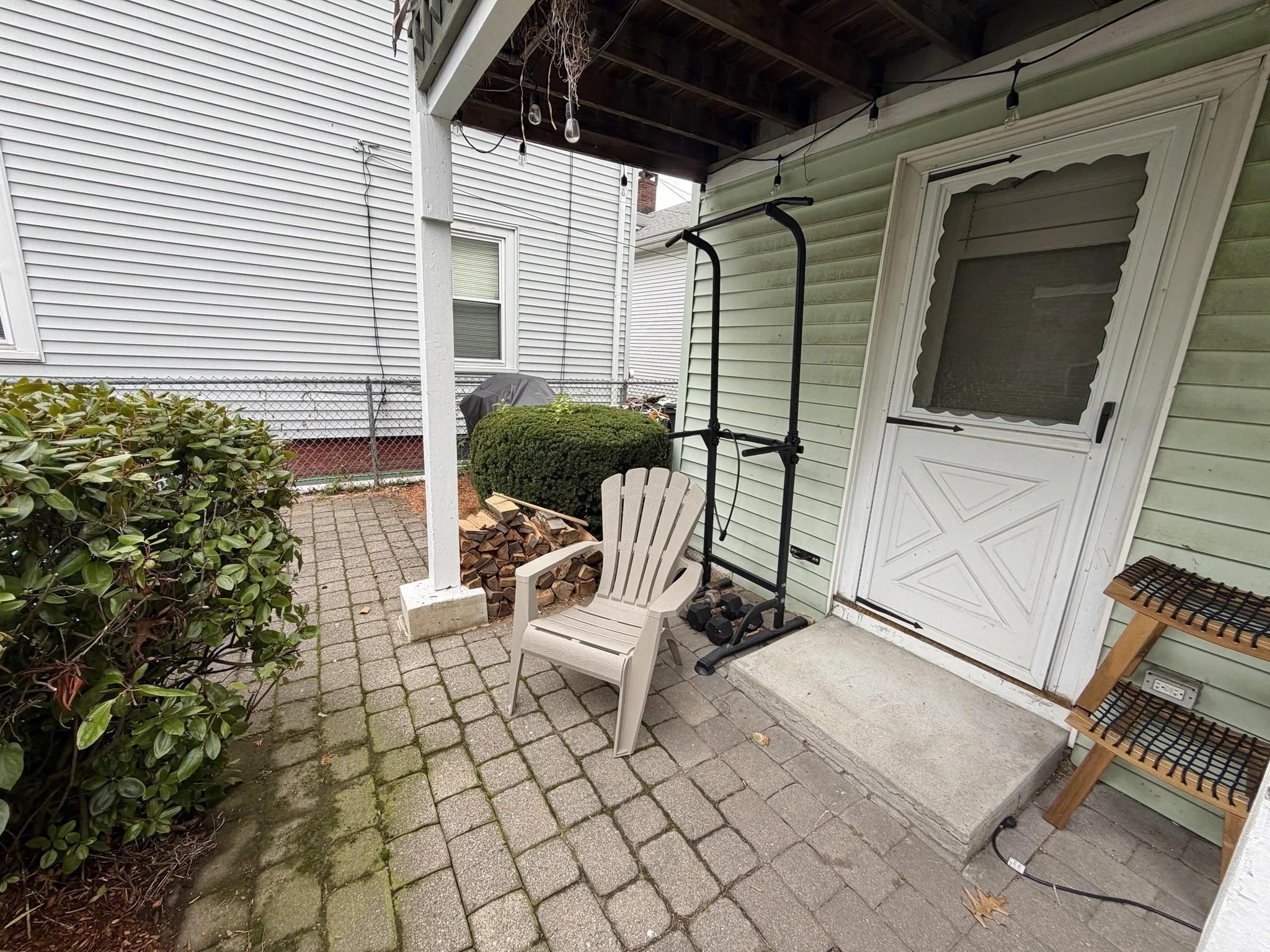 1 bed, 1 bath apartment for rent at 5 Cottage Ln Unit 1, Watertown — photo 13 of 17