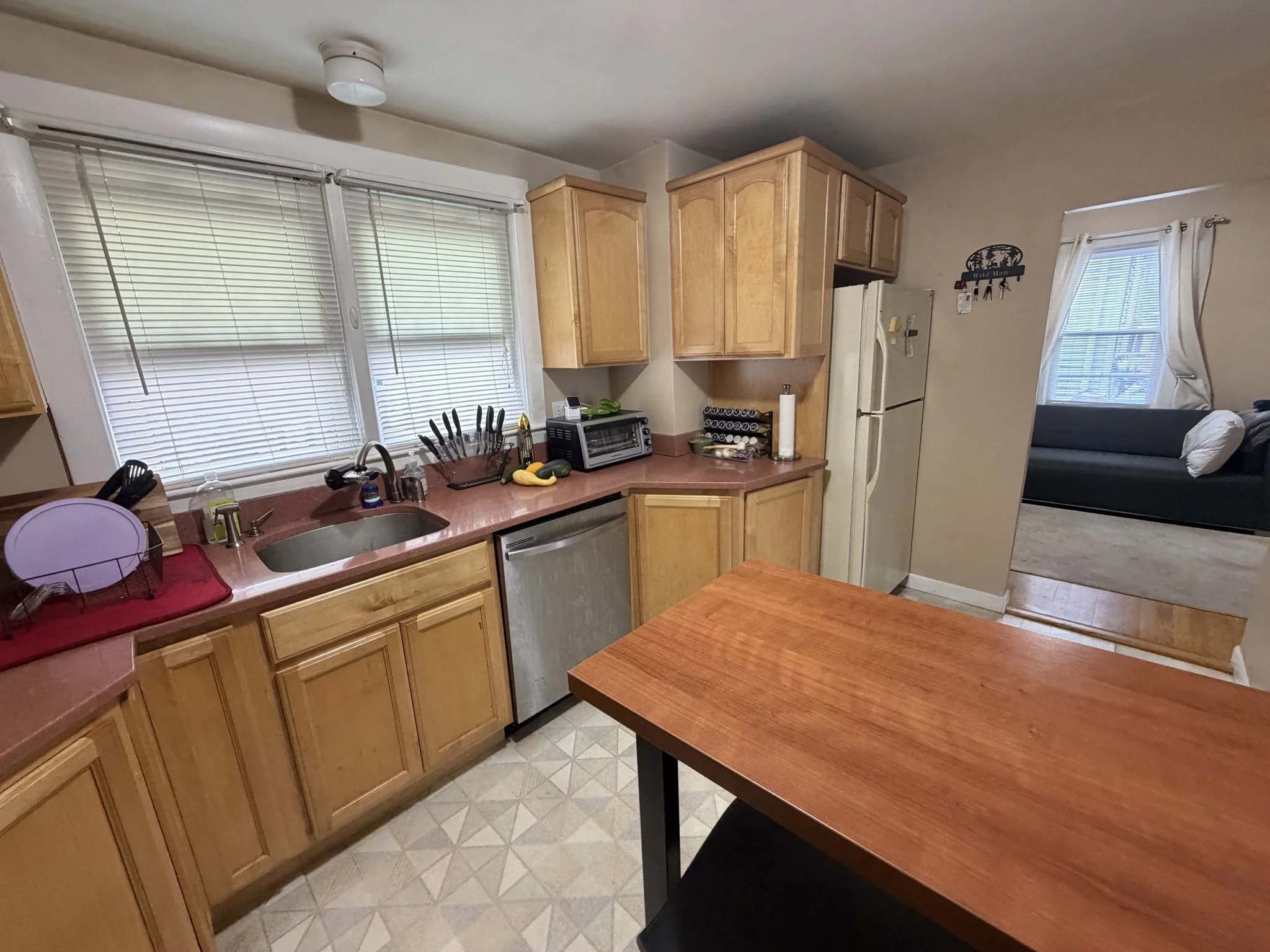 1 bed, 1 bath apartment for rent at 5 Cottage Ln Unit 1, Watertown — photo 7 of 17