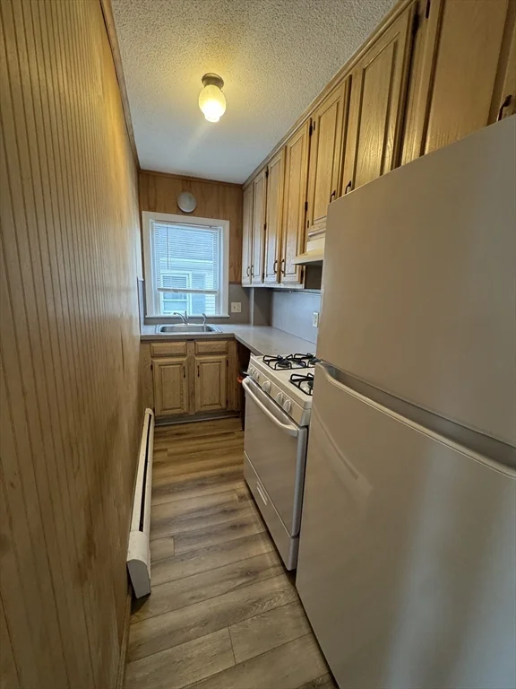 2 bed, 1 bath apartment for rent at 5 Cove Rd Unit 2, Braintree Highlands — photo 7 of 24
