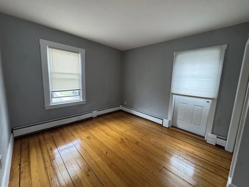 2 bed, 1 bath apartment for rent at 5 Cove Rd Unit 2, Braintree Highlands — photo 14 of 24