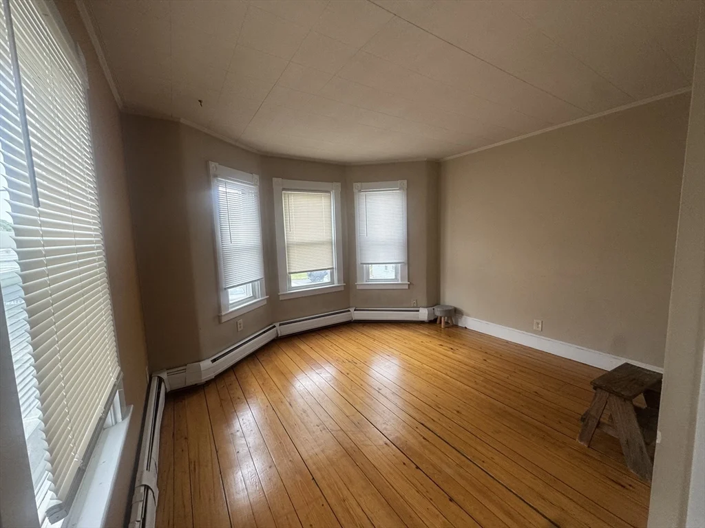 2 bed, 1 bath apartment for rent at 5 Cove Rd Unit 2, Braintree Highlands — photo 6 of 24