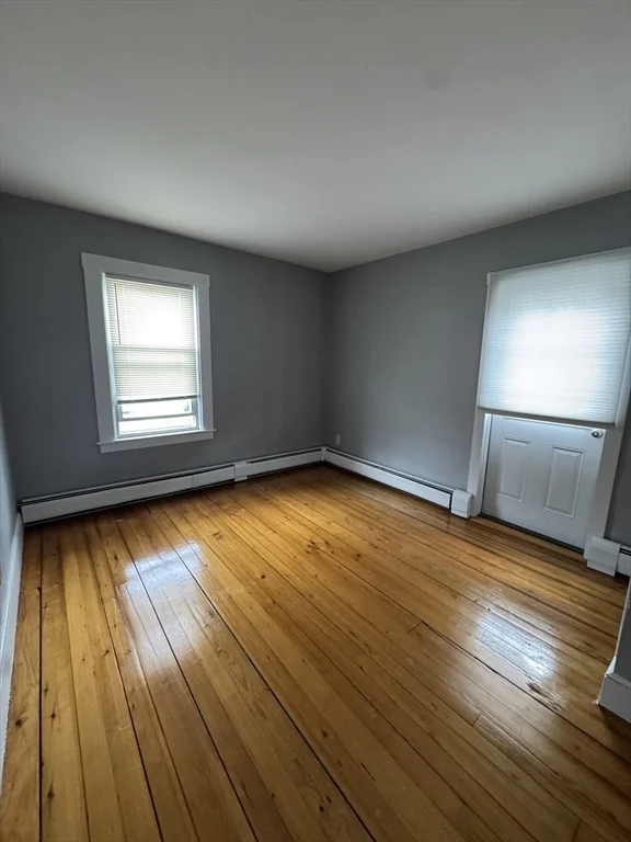 2 bed, 1 bath apartment for rent at 5 Cove Rd Unit 2, Braintree Highlands — photo 9 of 24