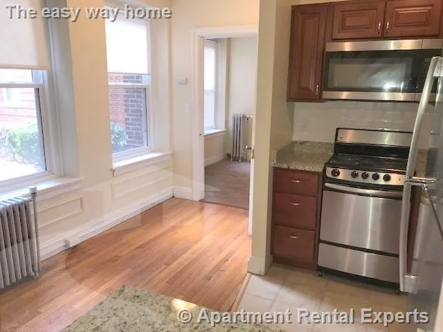 1 bed, 1 bath apartment for rent at 5 Craigie Cir Unit 6, Harvard Square — photo 4 of 10