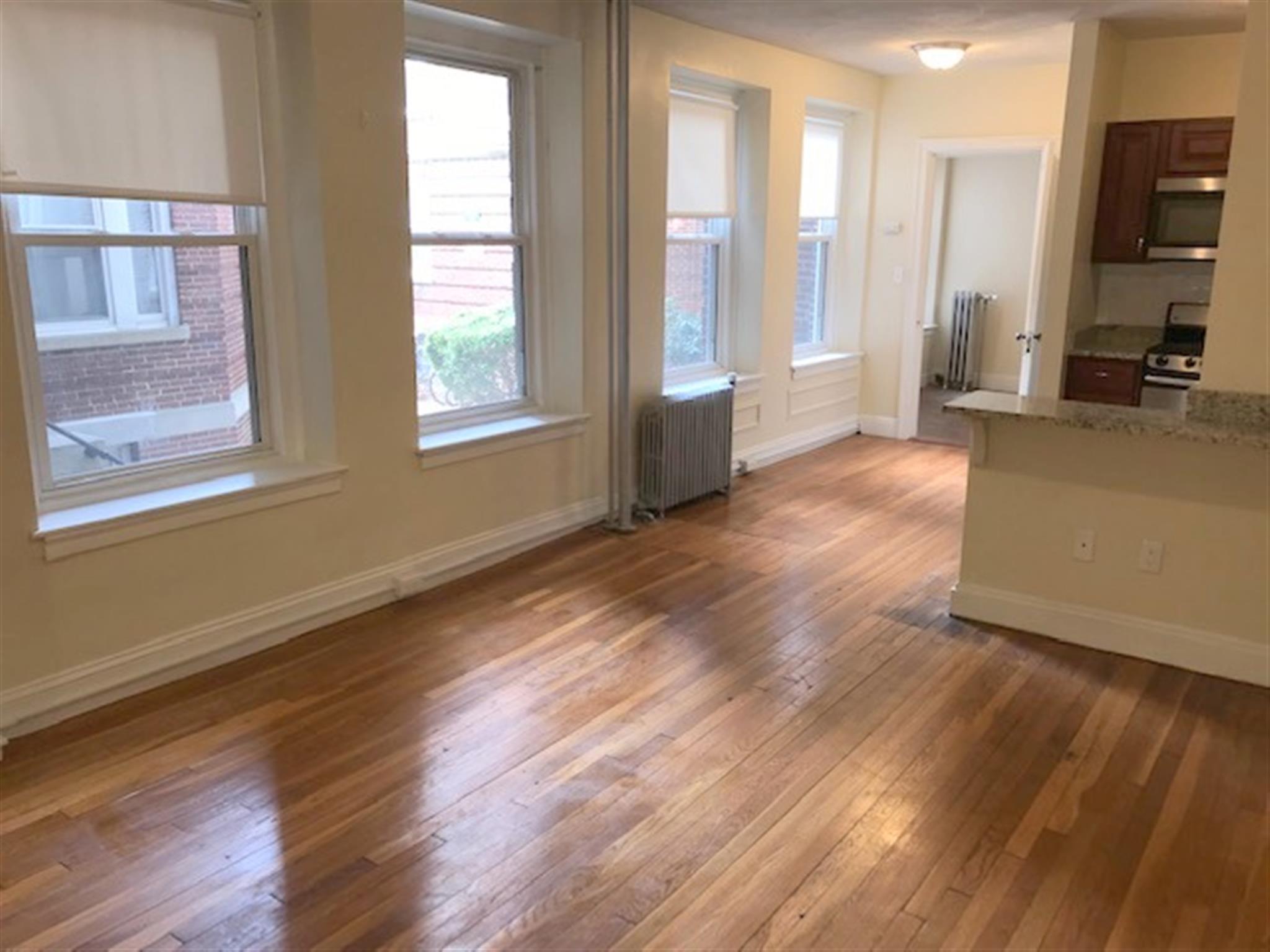 1 bed, 1 bath apartment for rent at 5 Craigie Circle Unit 6, Observatory Hill — photo 6 of 13