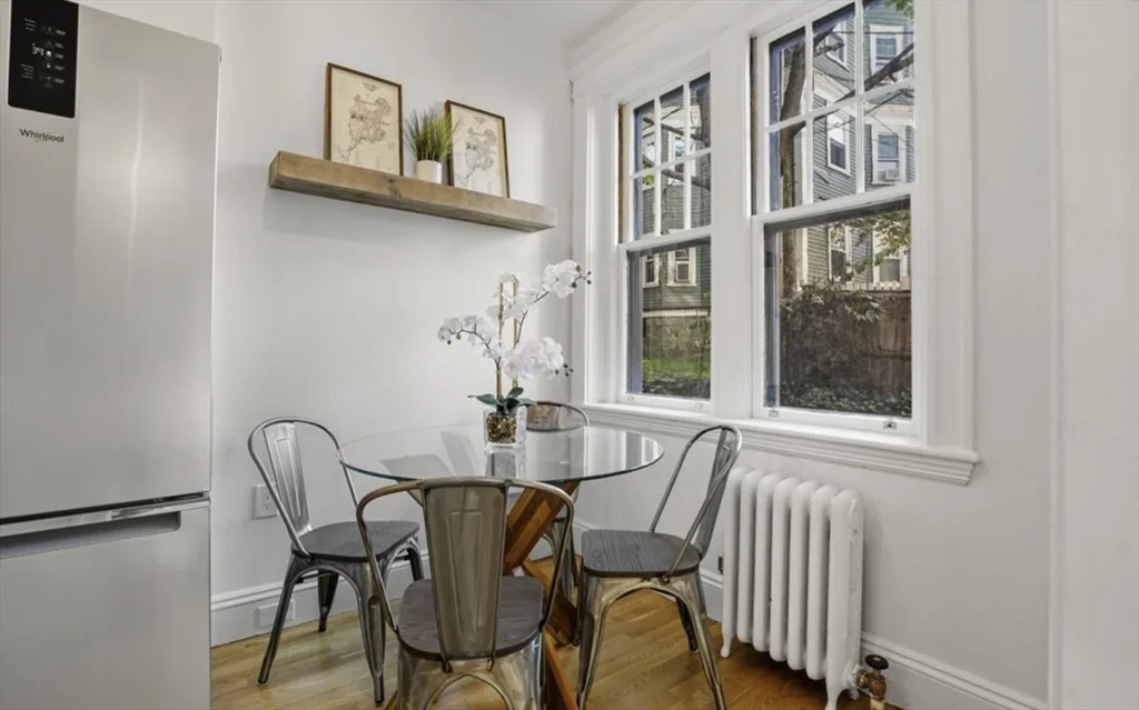 1 bed, 1 bath apartment for rent at 5 Crawford St Unit 3, Central Square — photo 4 of 14
