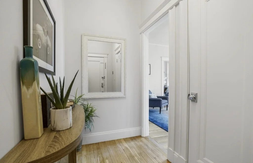 1 bed, 1 bath apartment for rent at 5 Crawford St Unit 3, Central Square — photo 11 of 14