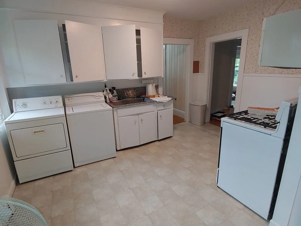 5 bed, 2 bath apartment for rent at 5 Cutler Ave Unit 2, Cambridgeport